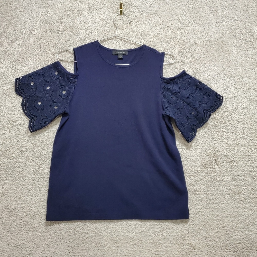 Ann Taylor Sweater Top Women Medium Navy Blue Eyelet r Lcy Cold Shoulder Cottage